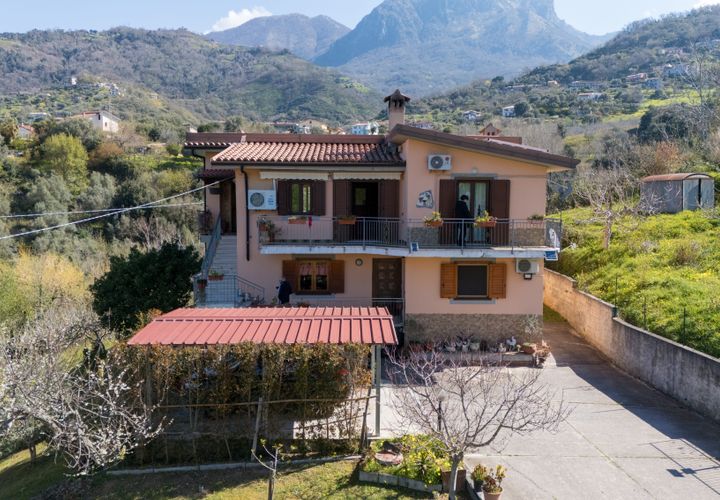 Villa a Belvedere Marittimo, Cosenza, Belvedere Marittimo - € 225.000 | Ref: IC92 - foto 1